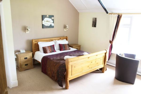Symonds Yat Lodge