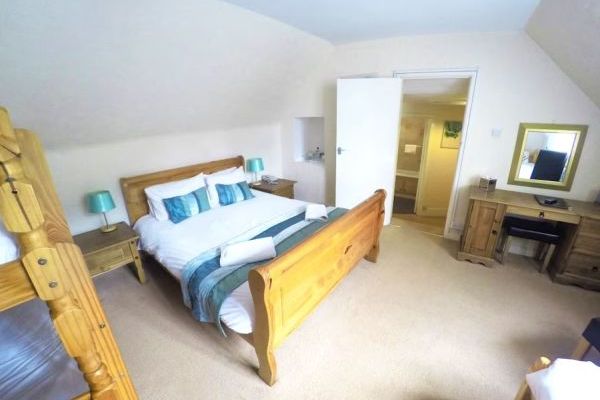 Symonds Yat Lodge