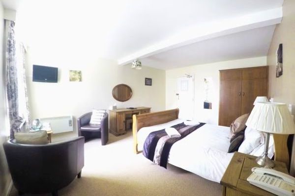 Symonds Yat Lodge