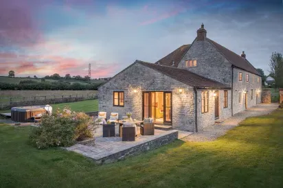 Lower Hedge Farm 