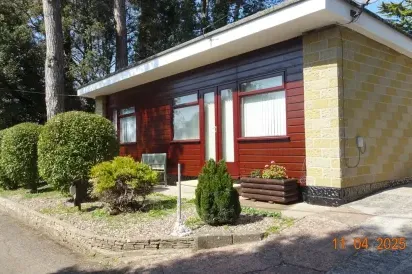 Hideaways Blue Anchor
