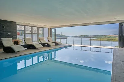 Four Ashes (Stunning Water Views)